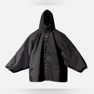 Yeezy x GAP Magnet Close Black T-Cut Parka Jacket Size Small New without Tags